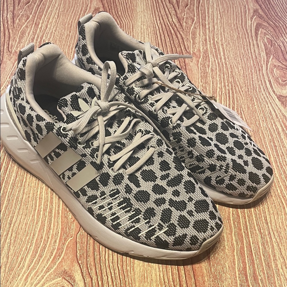 New Adidas Swift Run 22 Women’s Animal Print Running Shoes